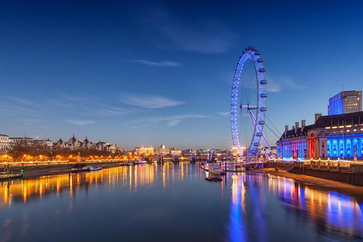 Luxury Range Rover at your Disposal in London for Full Day City Tour