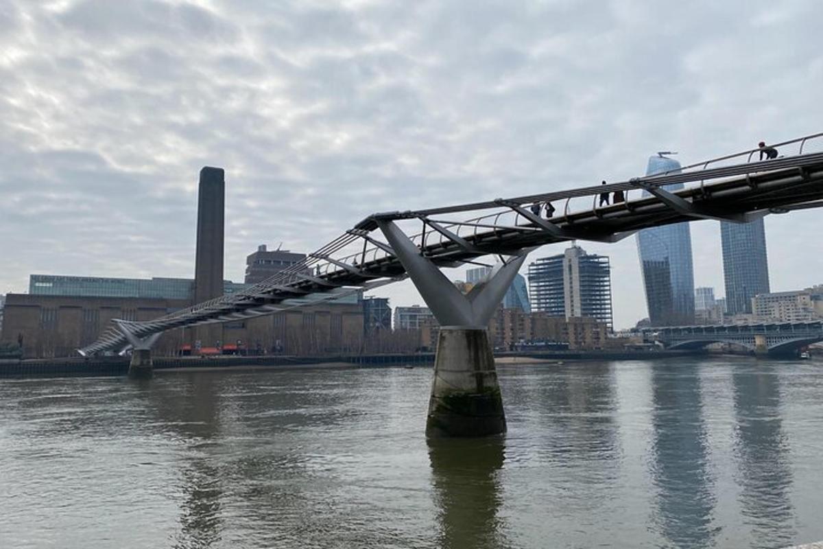 London In A Day Private Tour Entries Included (up to 6 people)