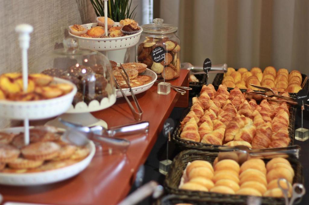 7 nights Portugal bed and breakfast (Real Marina Hotel & Spa) flights included