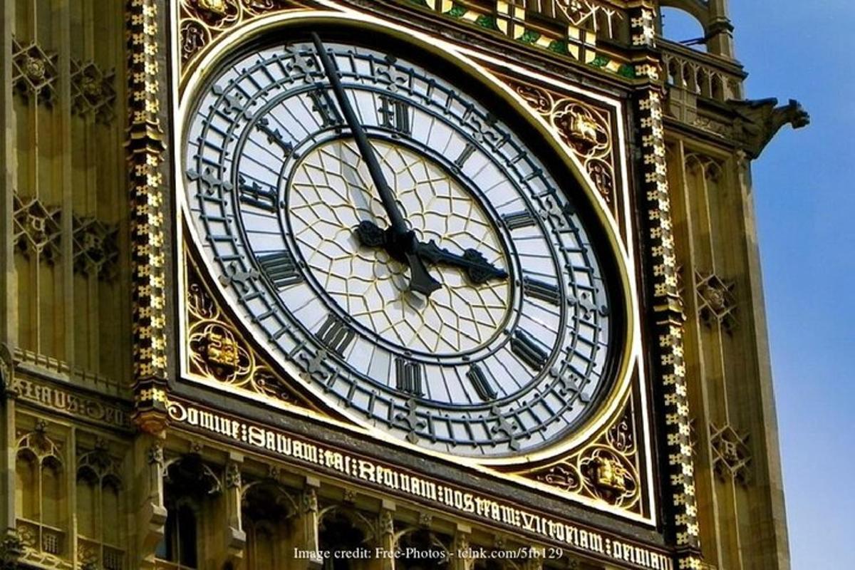 Family-Friendly Royal London Private Full-Day Highlights Tour