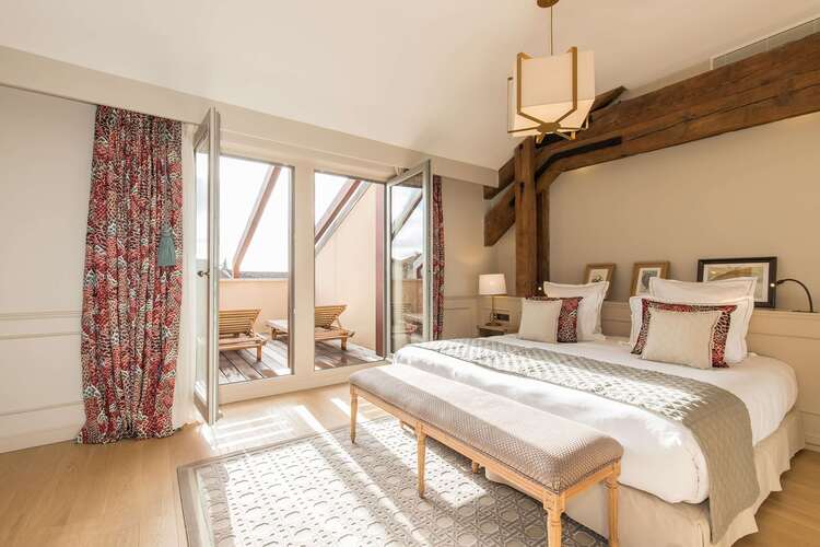7 nights France bed and breakfast (Hôtel Chais Monnet & Spa) Flights included