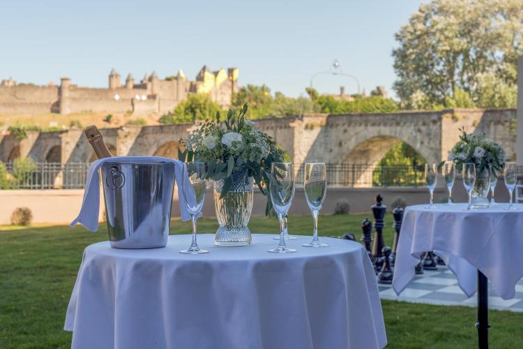 7 nights France bed and breakfast (DoubleTree by Hilton Carcassonne, France) flights included