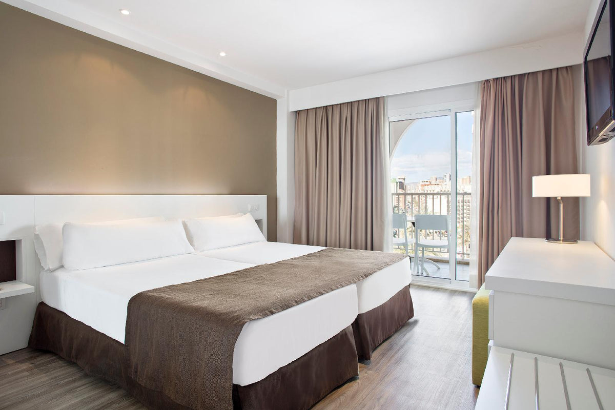 7 nights Spain bed and breakfast (Sol Pelicanos Ocas) flights included