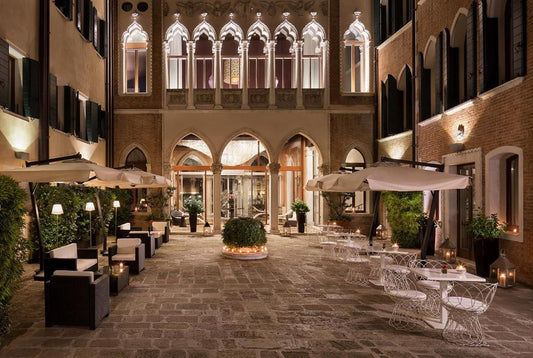 7 nights Italy bed and breakfast (Sina Centurion Palace) flights included