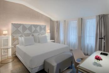 7 nights Italy bed and breakfast (NH Collection Palazzo Verona) flights included