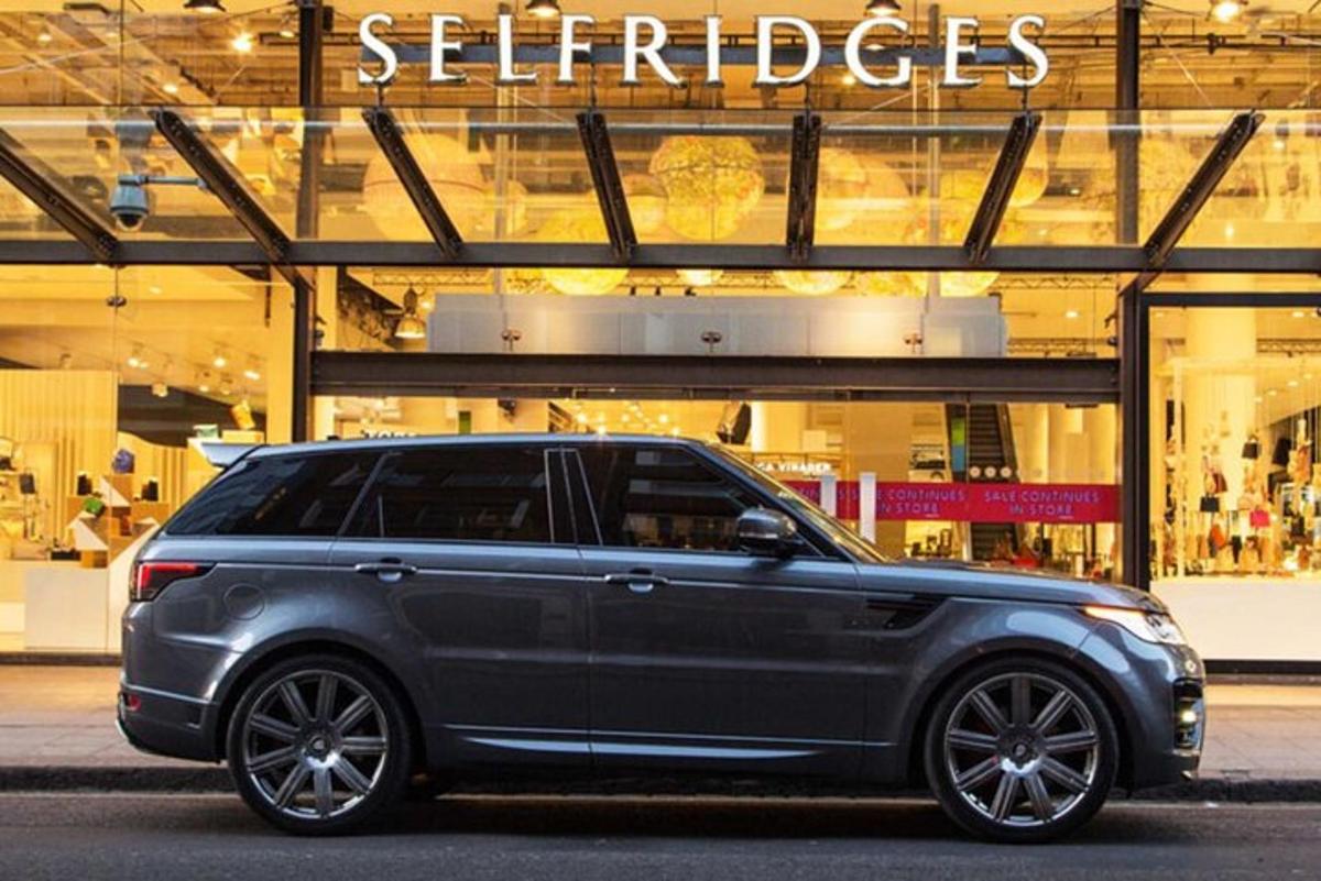 Luxury Range Rover at your Disposal in London for Full Day City Tour