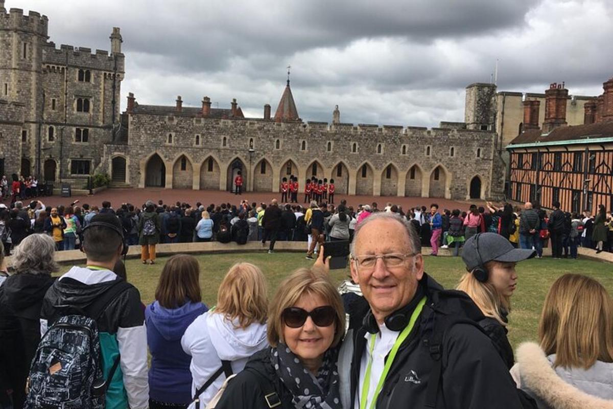Private half day Guided Tour of Windsor Castle PLUS and History