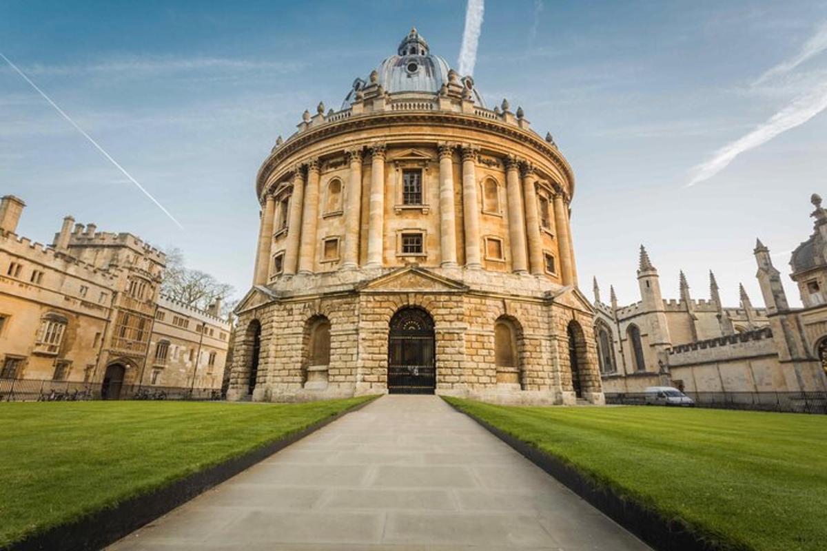 Warner Bros. Studio Tour and Oxford Day Trip
