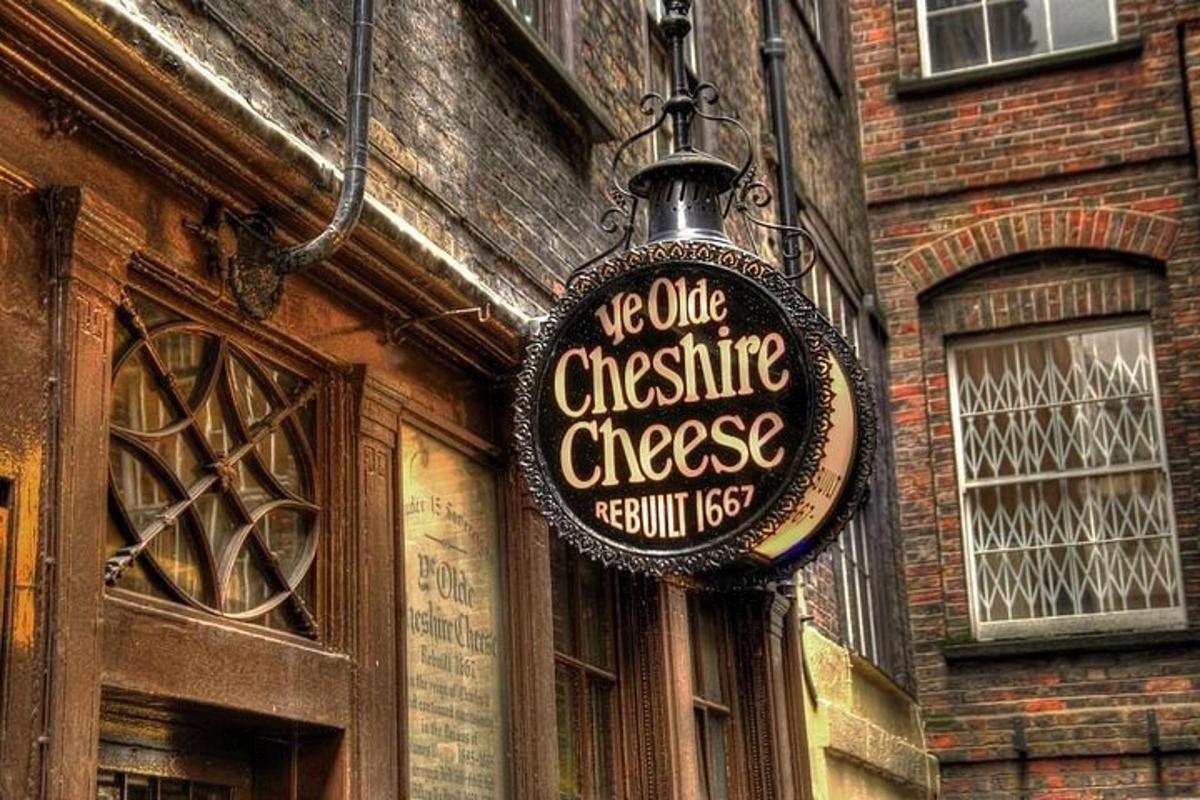 Charles Dickens Private Walking Tour