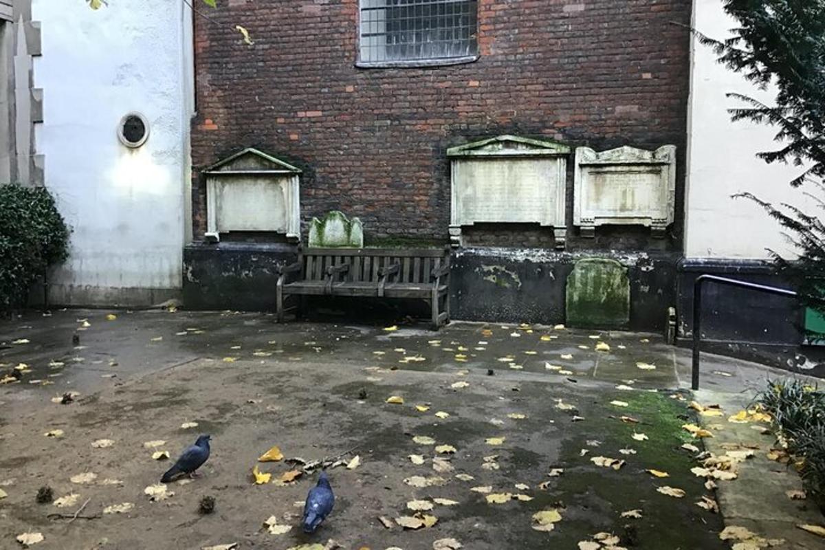 Charles Dickens Private Walking Tour