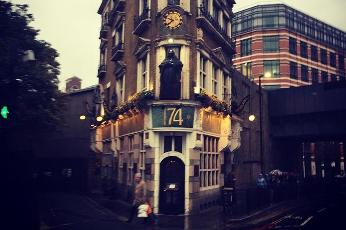 London Introduction Walking Tour