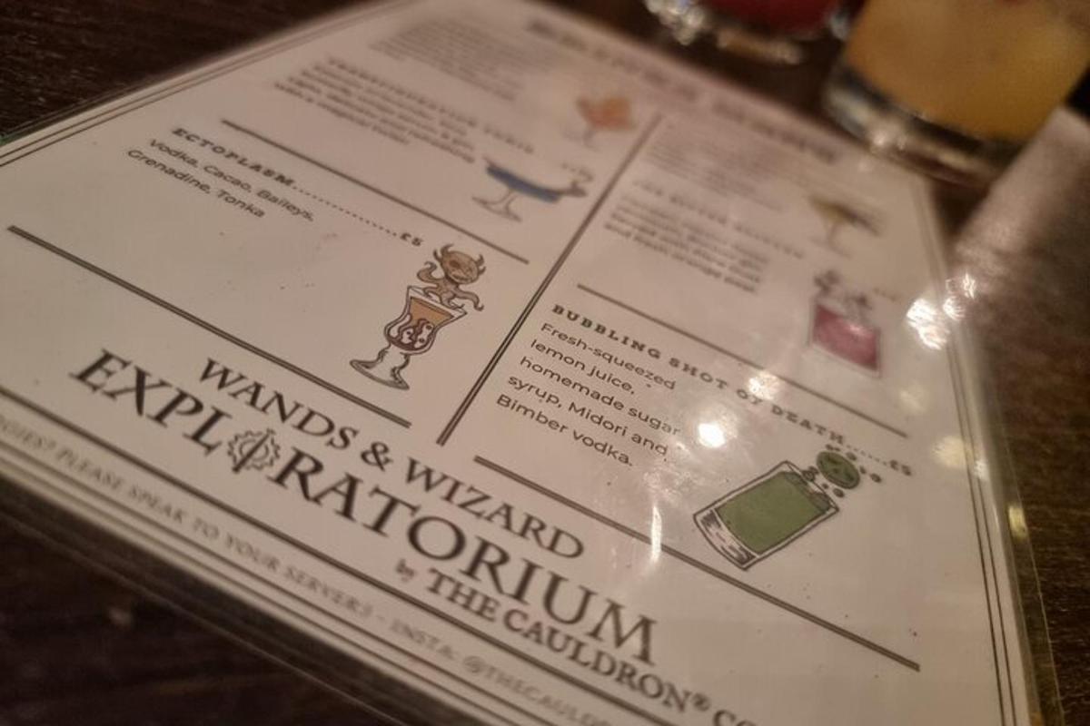 The Best Harry Potter Walking Tour & Potion Making Class