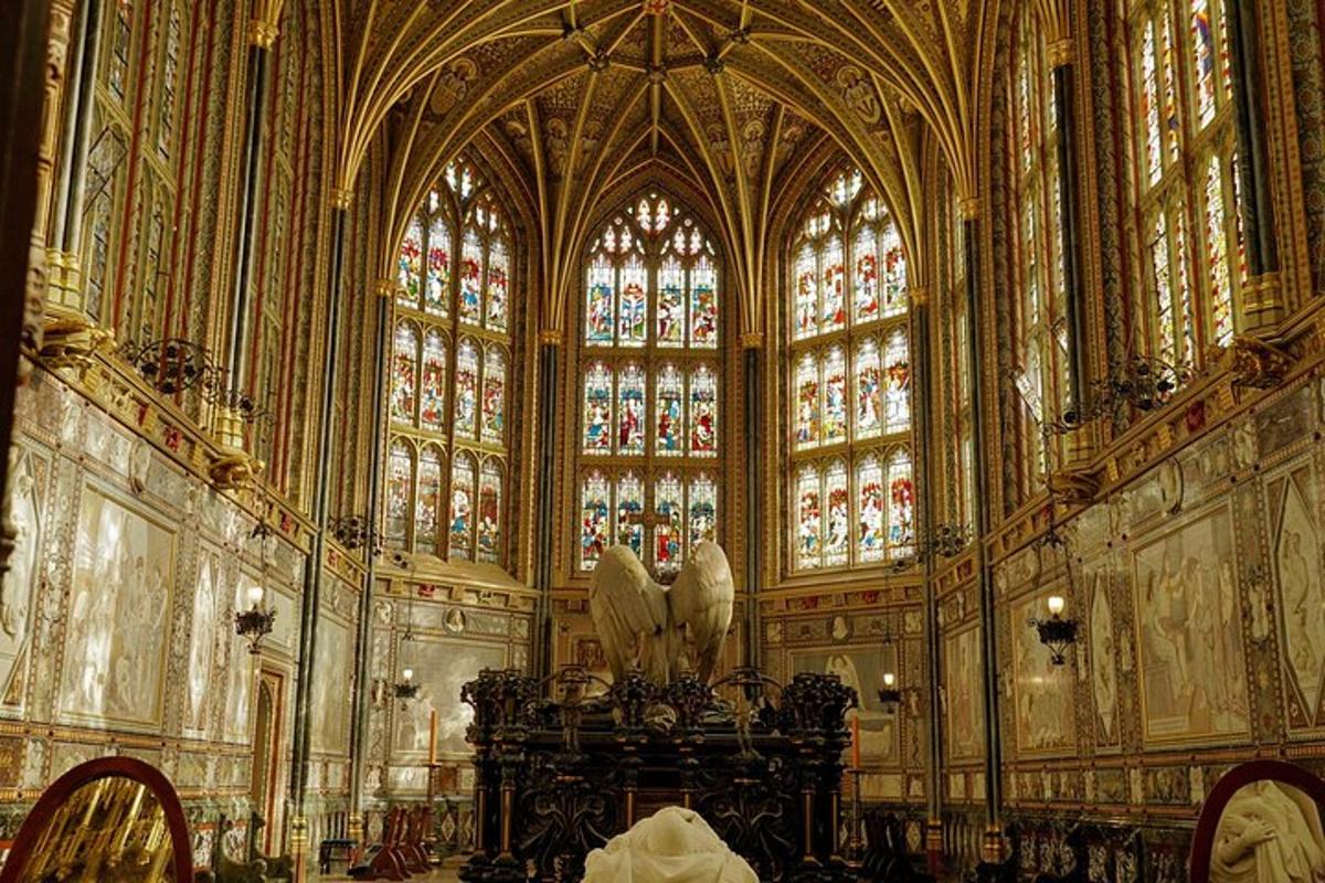 Windsor Castle Half Day Trip from London