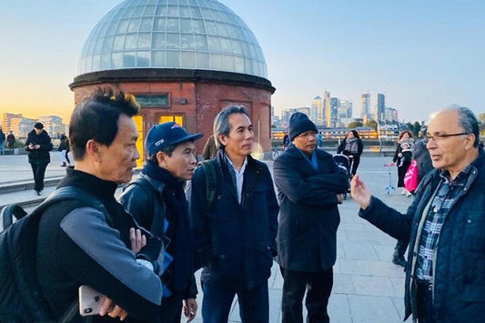 Full-Day Royal and Maritime Greenwich Tour including Lunch