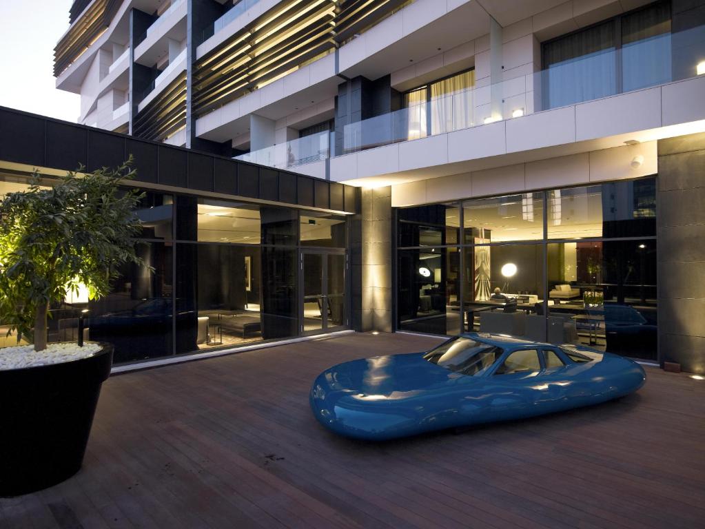 7 nights Greece bed and breakfast (The Met Hotel, a member of Design Hotels) flights included