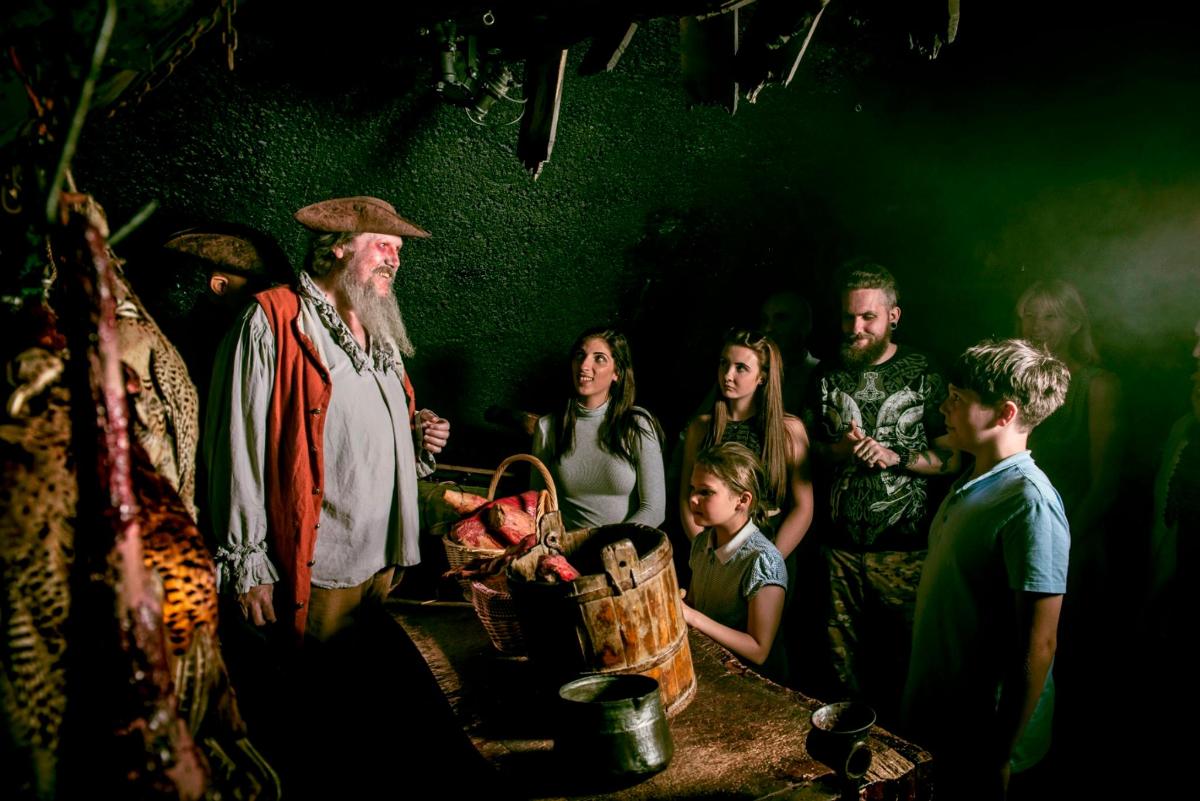 The London Bridge Experience & London Tombs