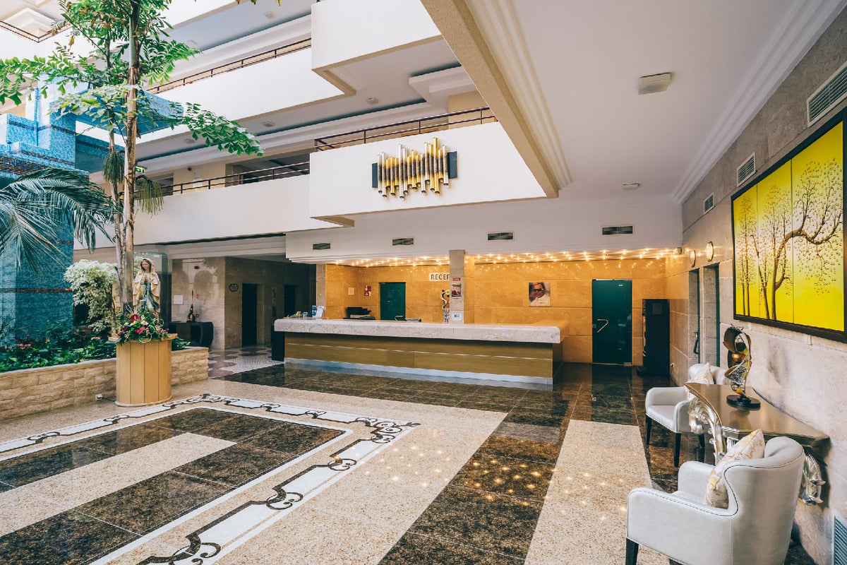 7 nights Portugal bed and breakfast (Grand Muthu Forte da Oura) flights included
