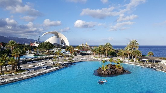 2 nights Spain bed and breakfast (Catalonia Oro Negro) flights included