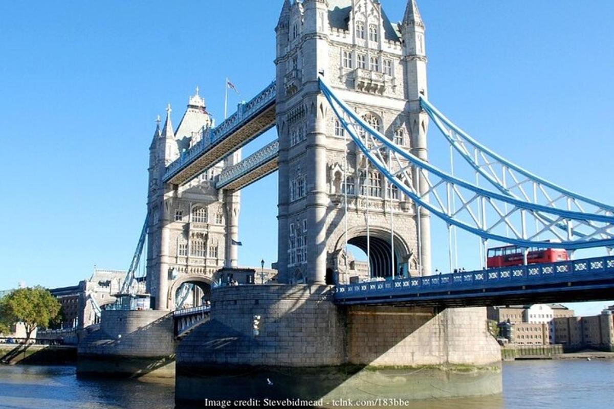 The Tower of London Private Half-Day Tour including Crown Jewels