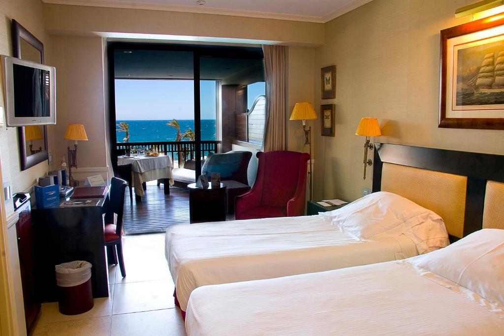 7 nights Spain bed and breakfast (Guadalpin Banus) flights included