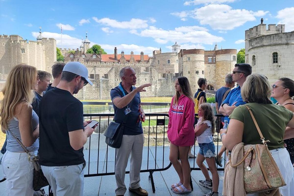 Tower of London with Beefeater Meet and Greet