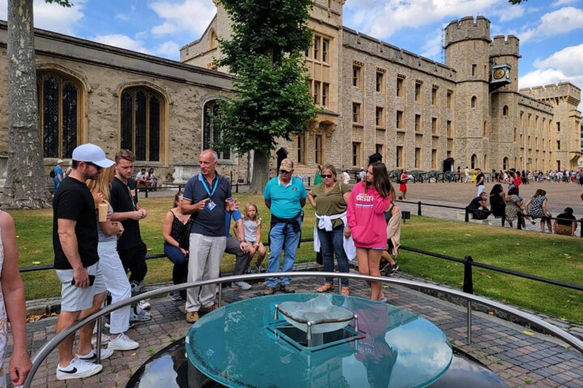 Tower of London with Beefeater Meet and Greet