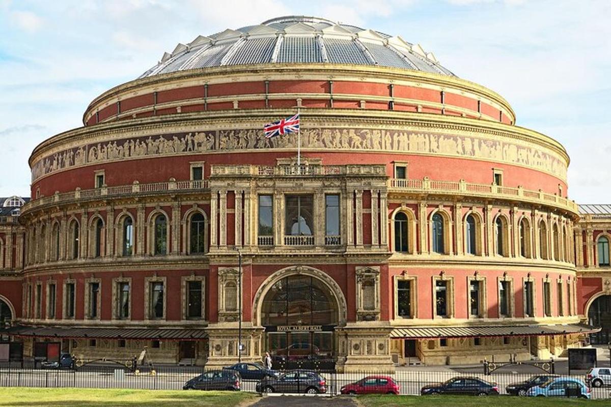 Private Audio Guided Walking Tour in London