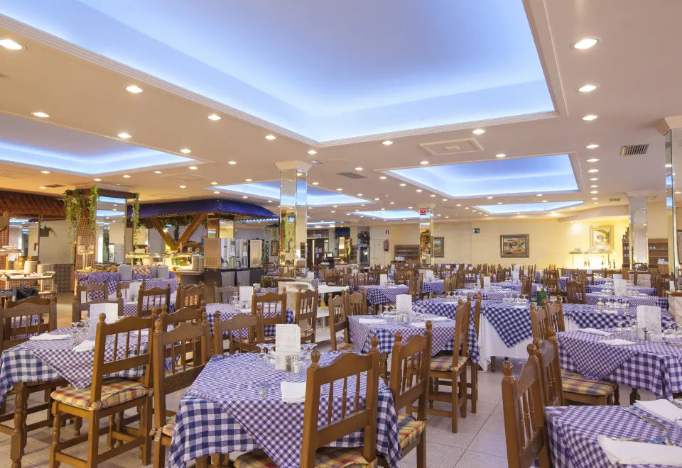 7 nights Spain bed and breakfast (Hotel Benidorm East by Pierre & Vacances) flights included