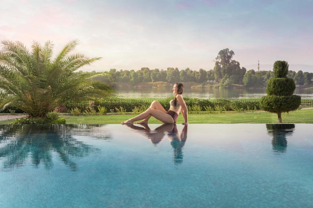 7 nights Luxor flights included