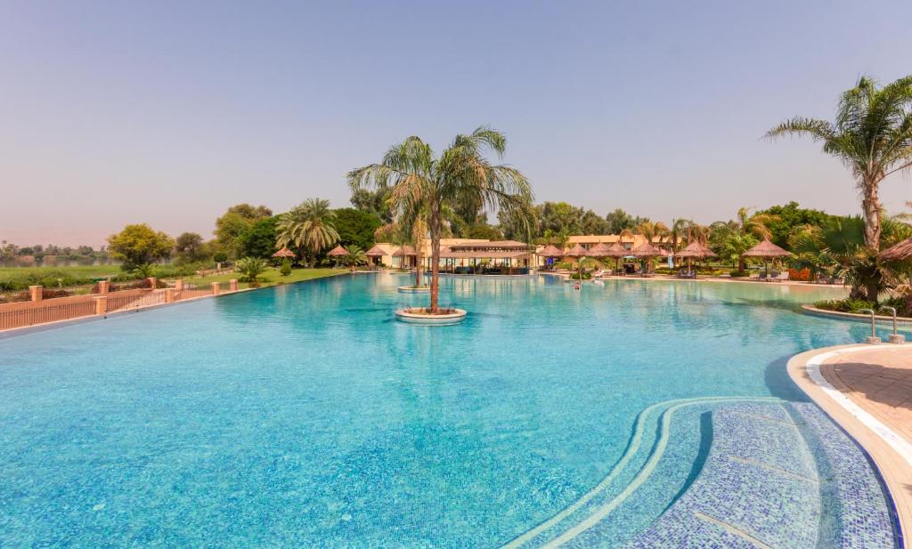 7 nights Luxor flights included