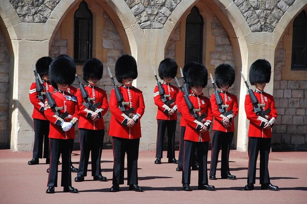 Royal Windsor Castle Private Tour with Fast Track pass