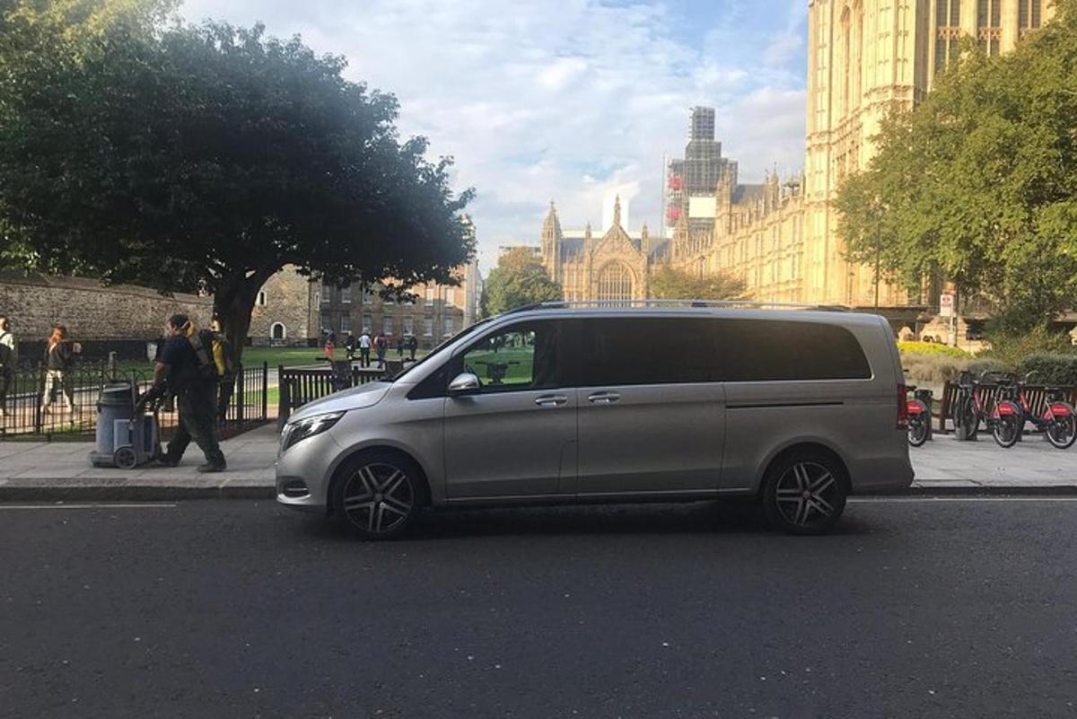 Private Transfer From Central London to Heathrow Airport