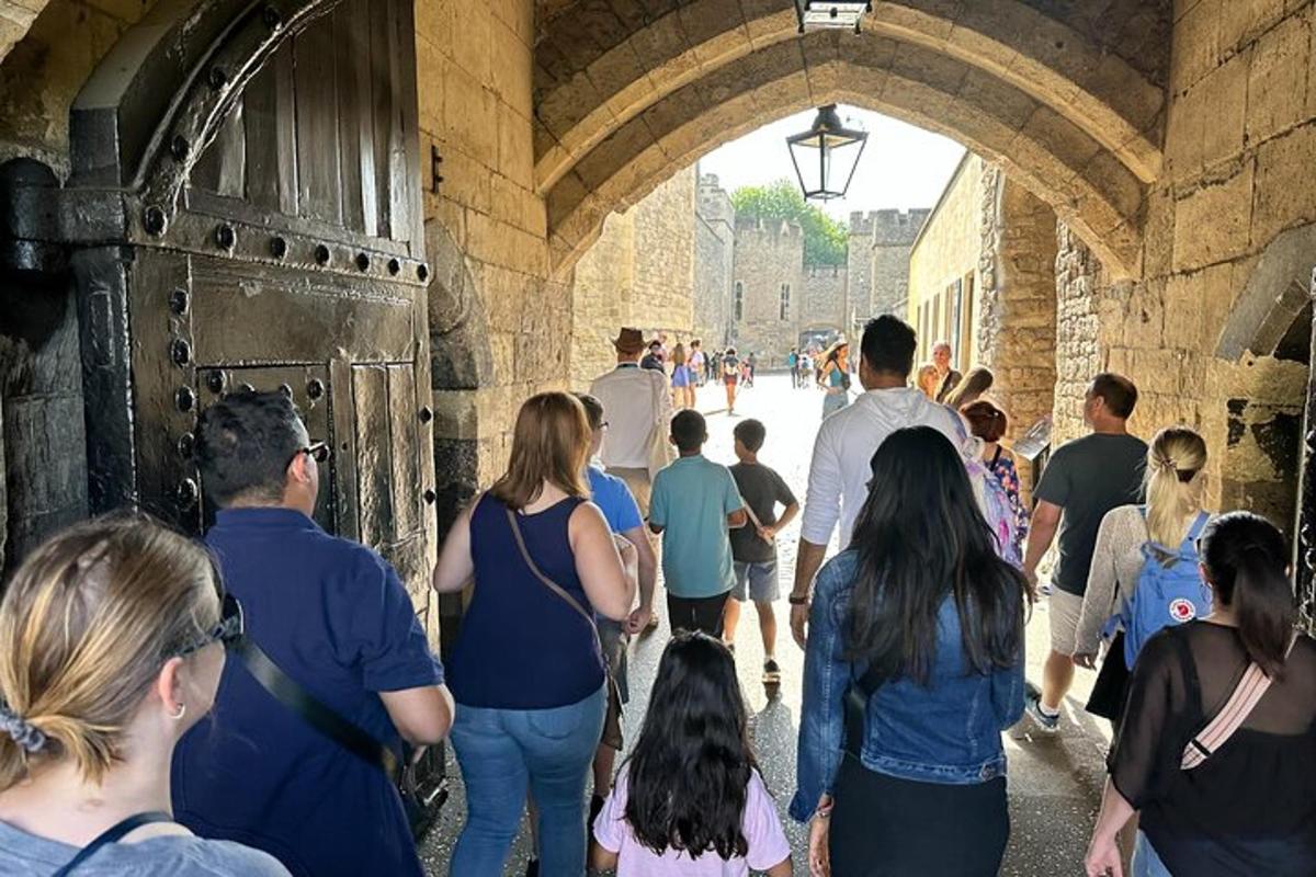 Kid-Friendly Tour Tower of London and Tower Bridge Entry