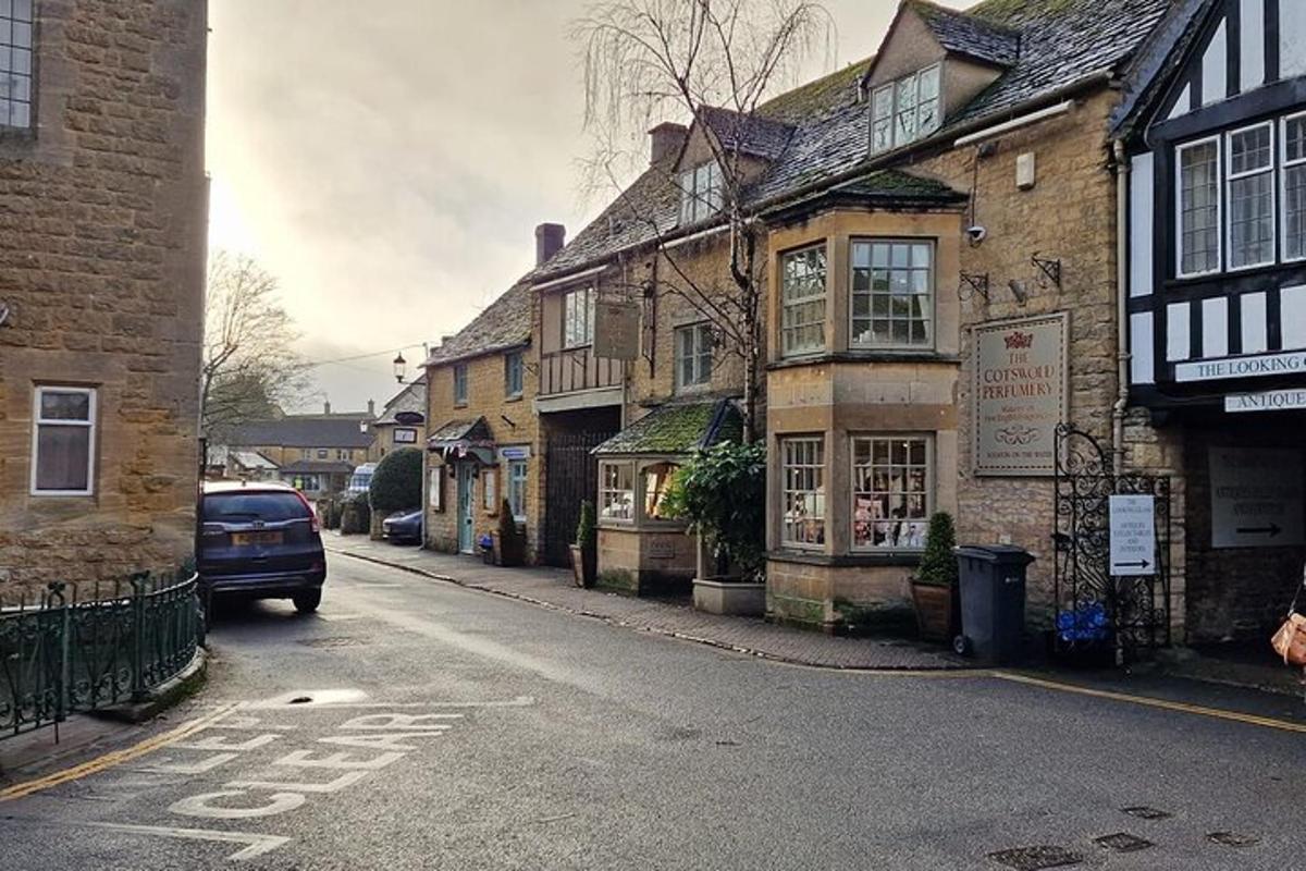 Private Full Day Cotswolds Tour From London