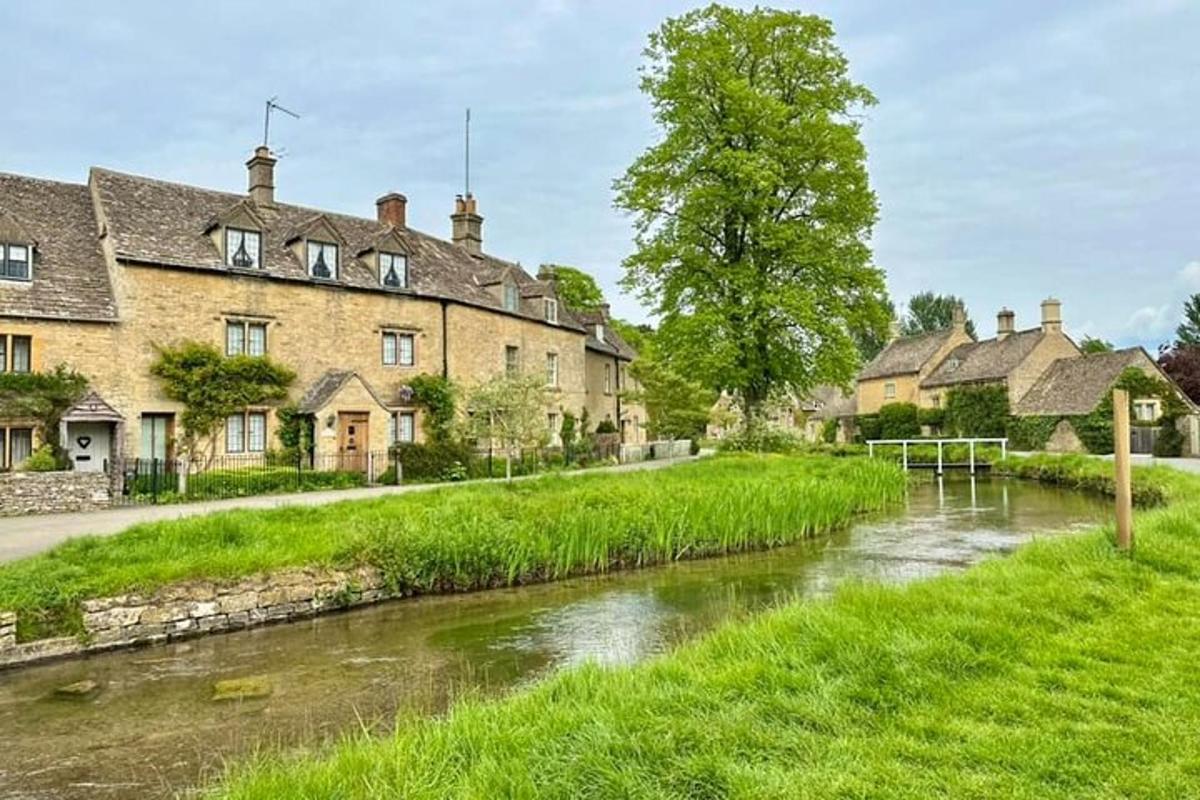 Private Full Day Cotswolds Tour From London