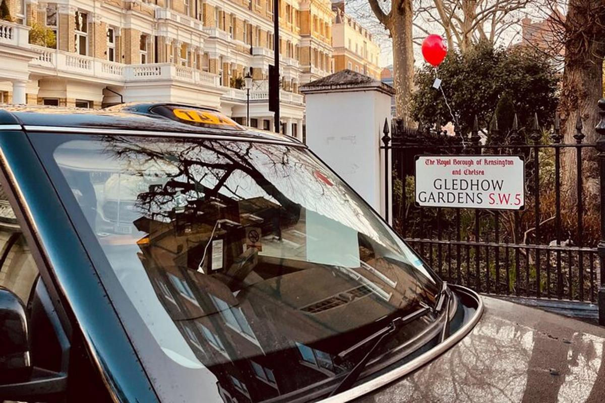 Come and Explore the Cotswolds in an Iconic London Taxi