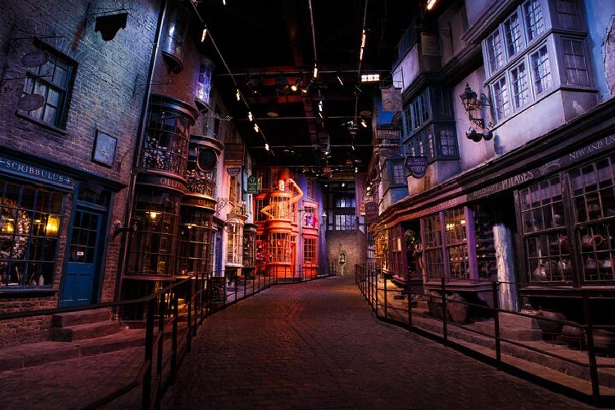 The Making of Harry Potter Warner Bros. Studio Tour & Transfers