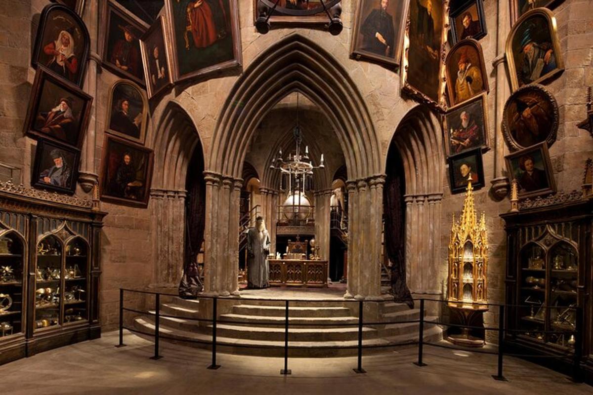 The Making of Harry Potter Warner Bros. Studio Tour & Transfers