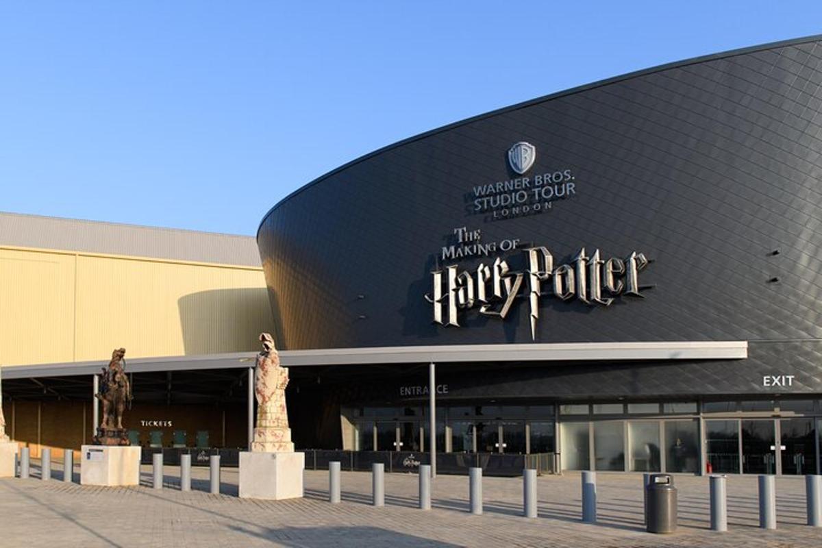 The Making of Harry Potter Warner Bros. Studio Tour & Transfers