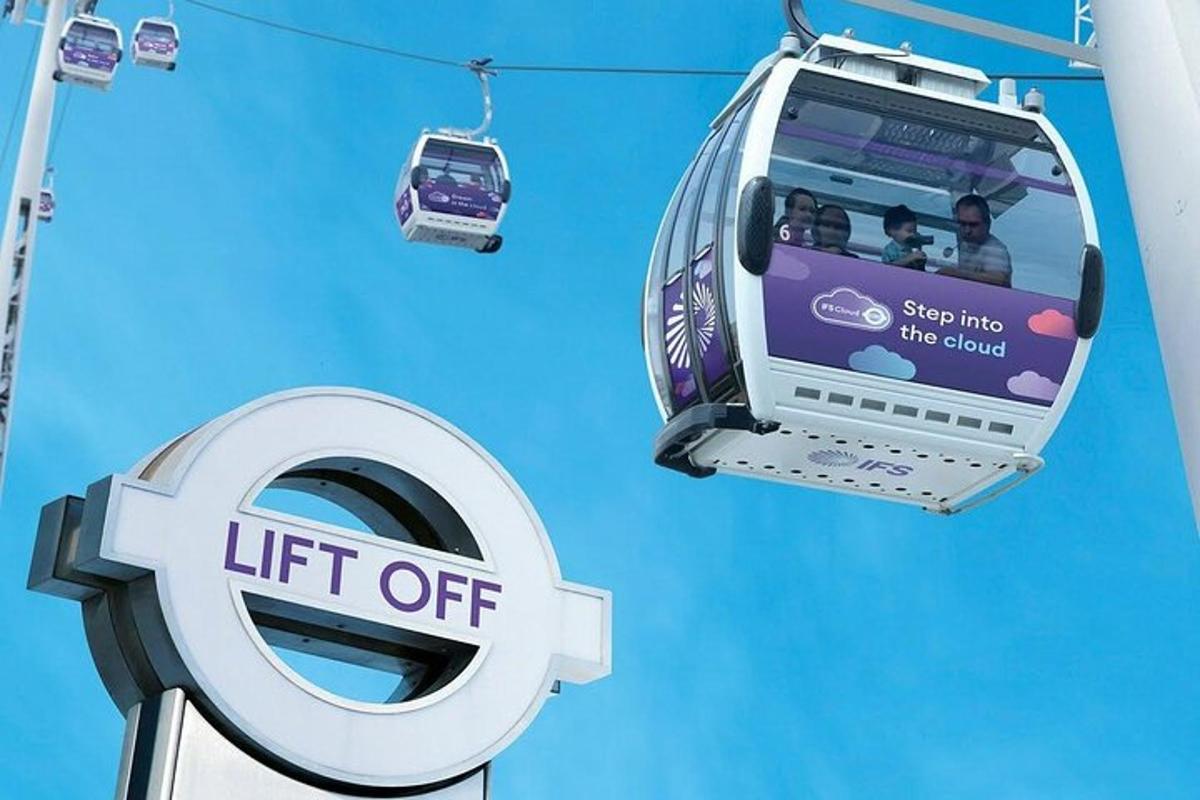 Emirates Airline Cable Car and Uber Boat by Thames Clippers