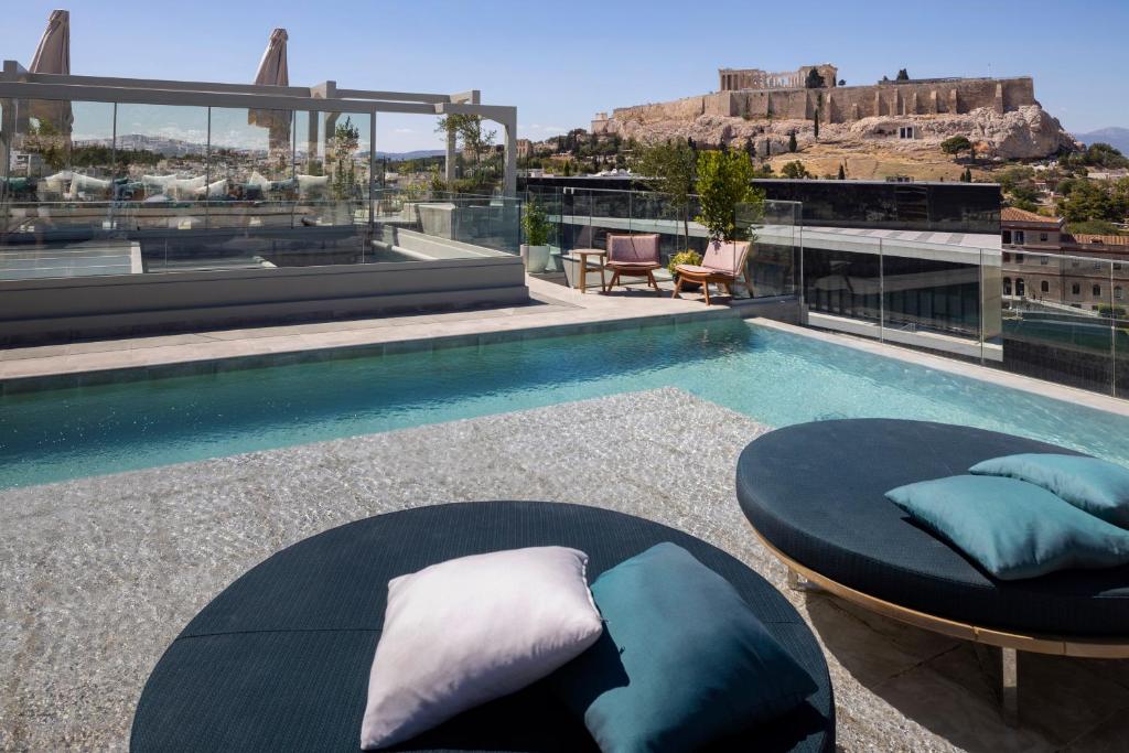 7 nights Greece bed and breakfast (COCO-MAT Athens BC) flights included