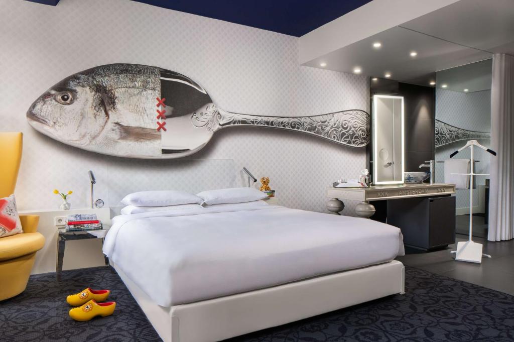 7 nights Amsterdam bed and breakfast (Andaz Amsterdam Prinsengracht - a concept by Hyatt) flights included