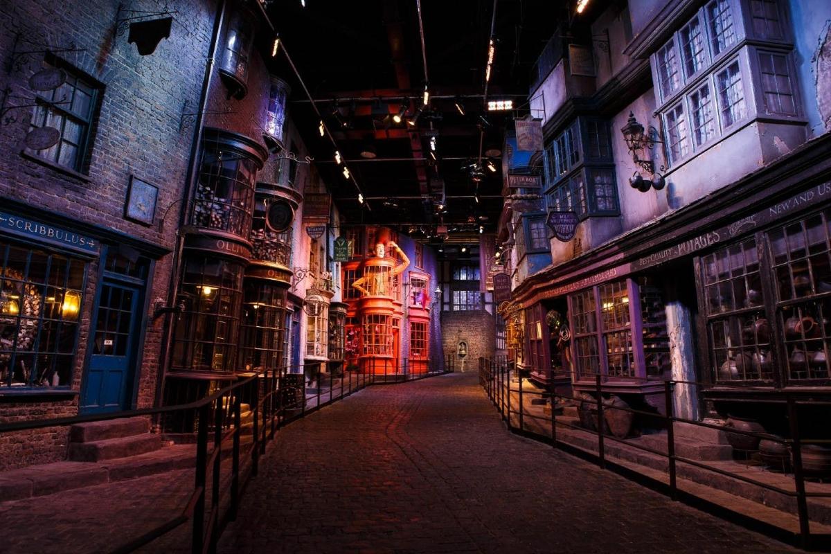 Harry Potter Studio Tour with Transport