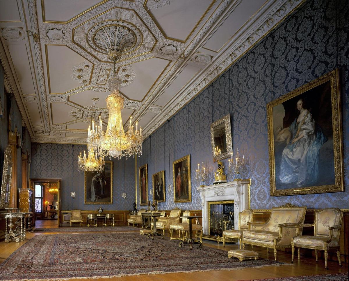 Windsor Castle, Stonehenge and Oxford Tour