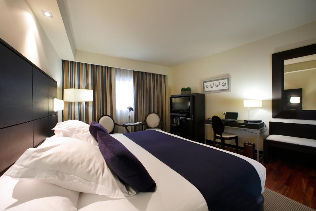 2 nights Spain (Hotel Attica 21 Coruña) flights included (room only)