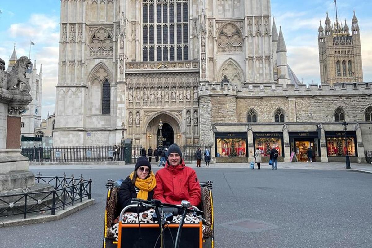 Touching Distance LONDON RickshawPedicab Private Tour