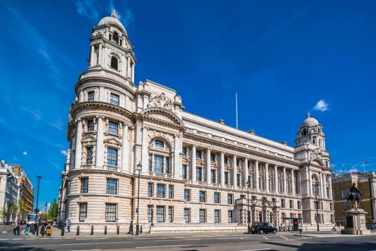 Harry Potter Self-Guided Walking Tour in London