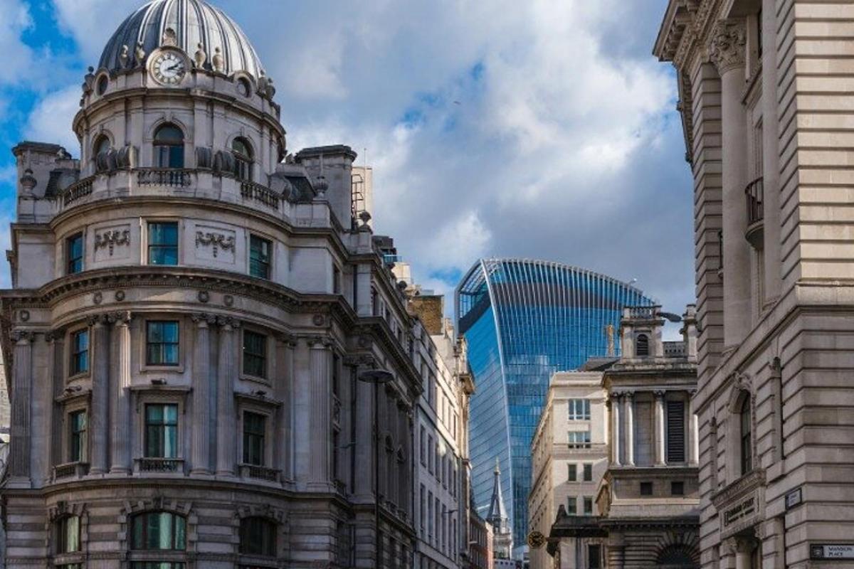 Harry Potter Self-Guided Walking Tour in London