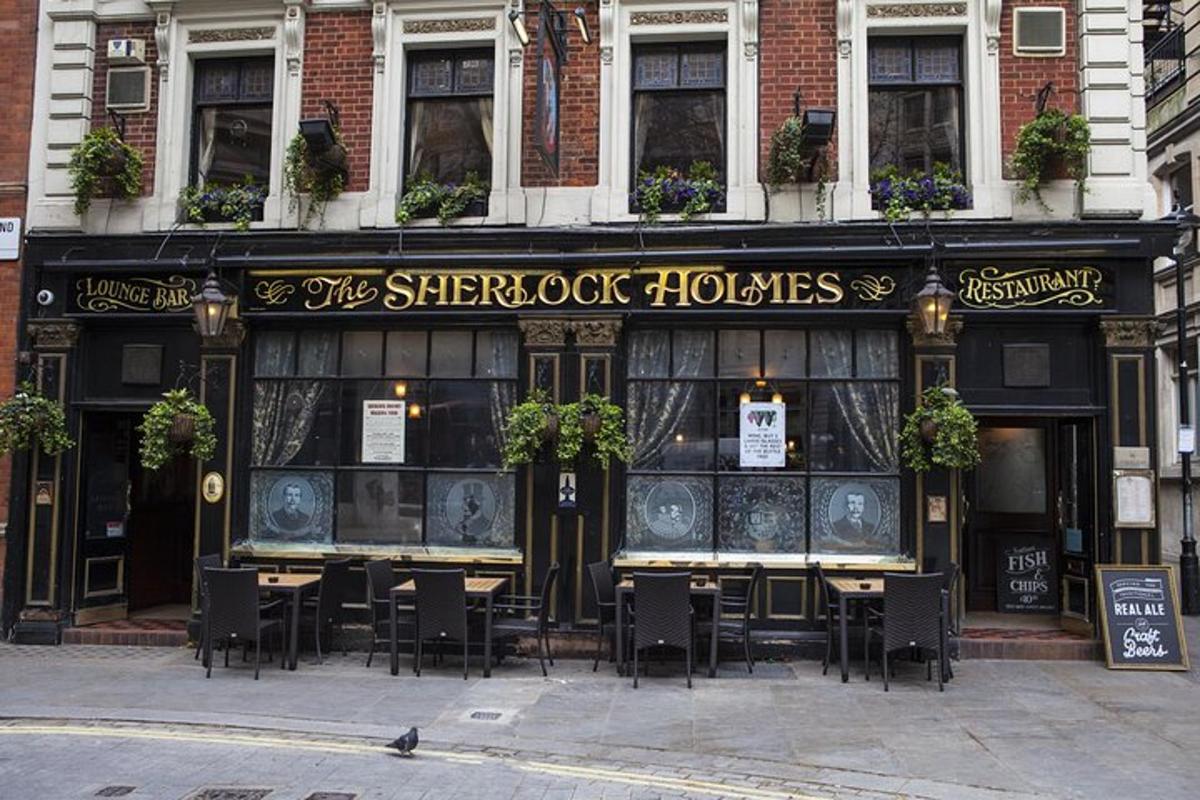 British Beer, London Soho Pubs Self-Guided Tour Booklet