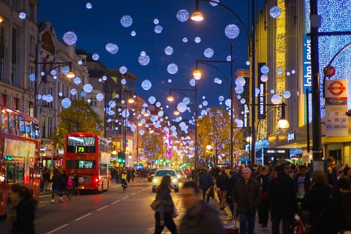 Christmas Lights tour by Heritage bus